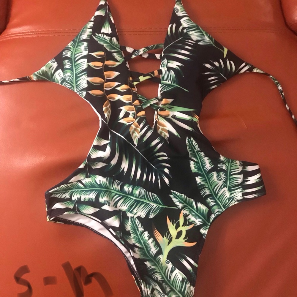 One piece cut out